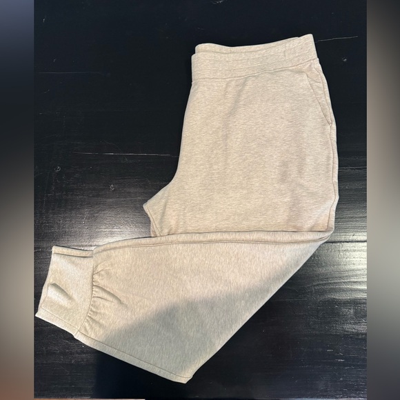 Patagonia organic joggers - Picture 1 of 3